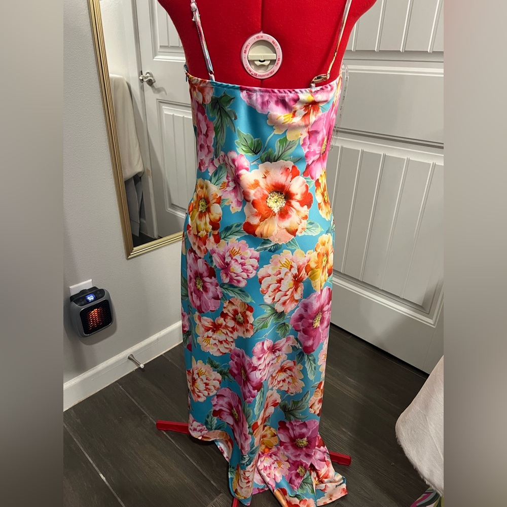 IRIS Floral Gardens Slit Asymmetric Maxi Body-con Dress Women’s size Small - Picture 2 of 16